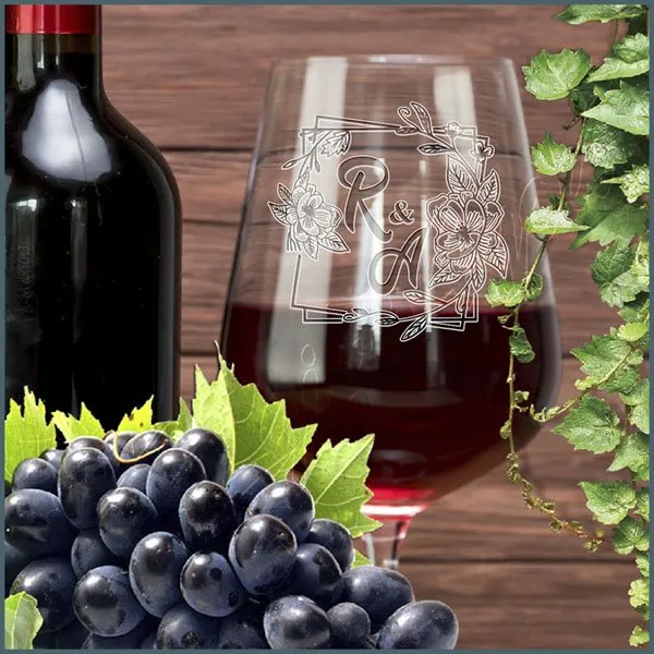 Proizvod Inicijali čaša za vino Slika
